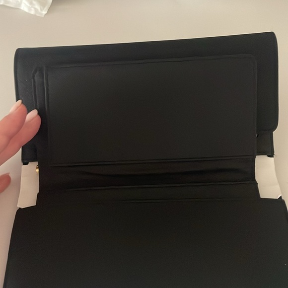 Brand new Michael Kors Jet Set Saffiano Leather Snap-front Wallet. - Picture 3 of 3